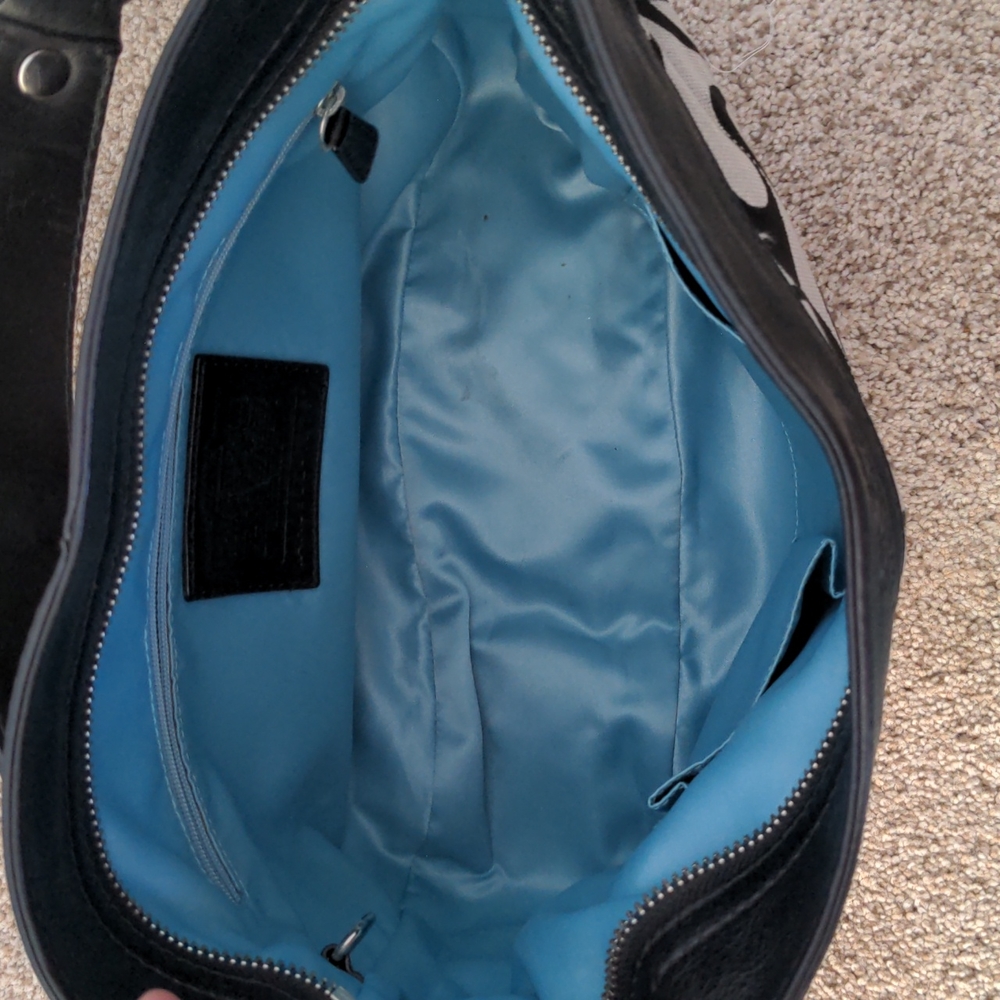 Coach Purse - Picture 5 of 7